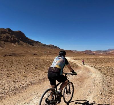 Brian Copestick Cycling on the  tour with redspokes
